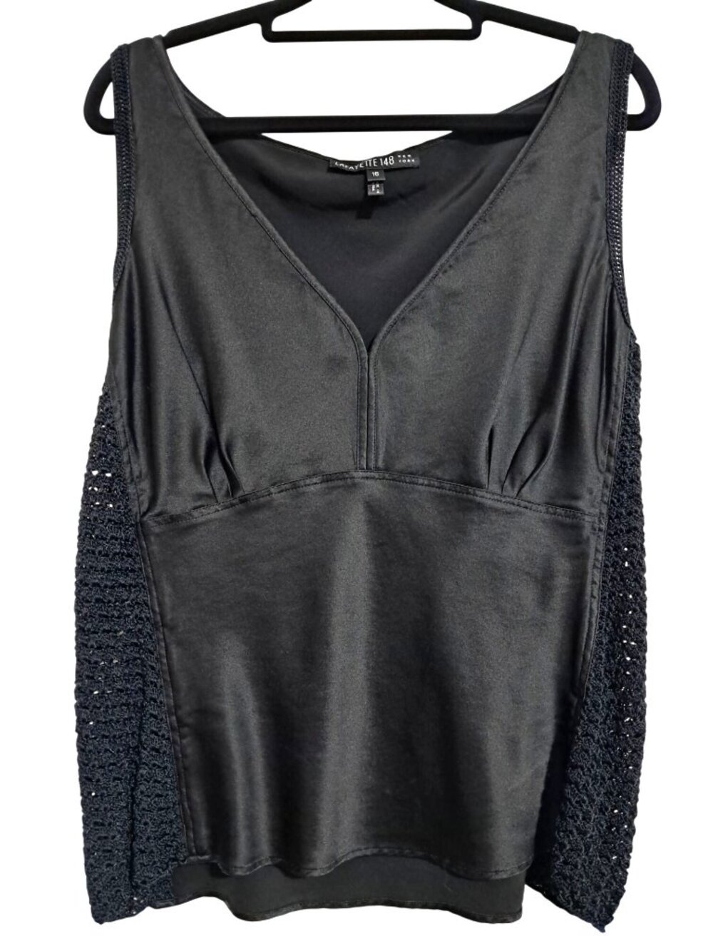 Lafayette 148 New York Top Womens Size 16 Black Sleeveless Satin Crochet‎ Whimsy